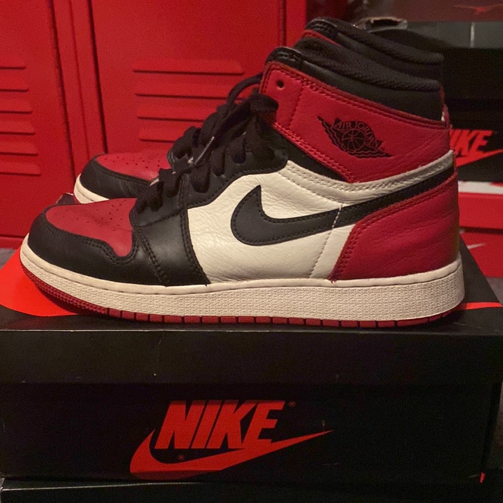 Air Jordan 1 high “Bred toe” 🔴 ⚫️